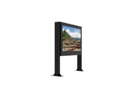 98 Inch Tahan Air Matahari Dapat Dibaca 4K TV Kios IP65 4000 Nits Iklan Outdoor Totem Layar LCD Digital Signage Display