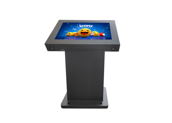 32 Inch Kios LCD Iklan Luar Ruangan Kecerahan Tinggi Tahan Air
