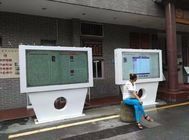 Kios Layar Sentuh Lantai Stand Outdoor Layar LCD 85 Inch Anti - Rust Untuk Stasiun Bus